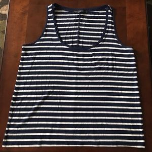 White House Black Market: Pocket Tank- Large